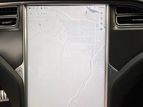 Used 2013 Tesla Model S Performance image 10