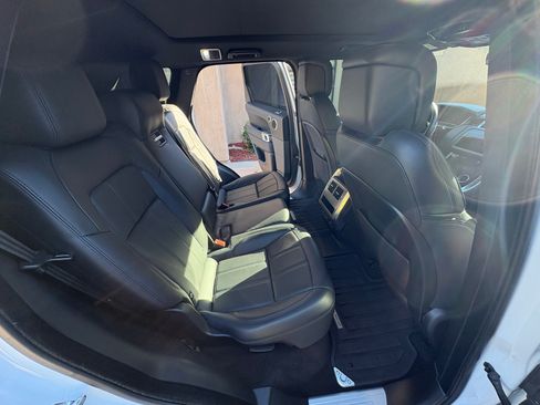 Used 2022 Land Rover Range Rover Sport HSE Dynamic image 13