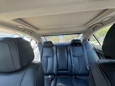 Used 2013 Nissan Maxima 3.5 SV w/ Premium Pkg image 8