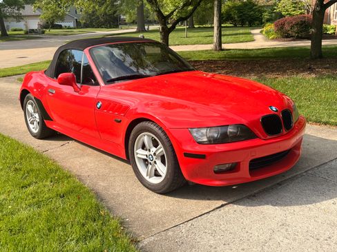 Used 2001 BMW Z3 2.5i RWD image 1