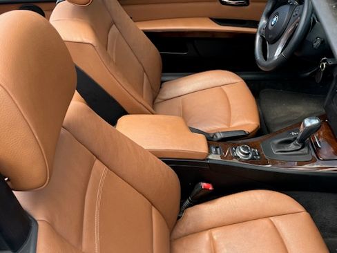 Used 2013 BMW 328i Convertible RWD image 16