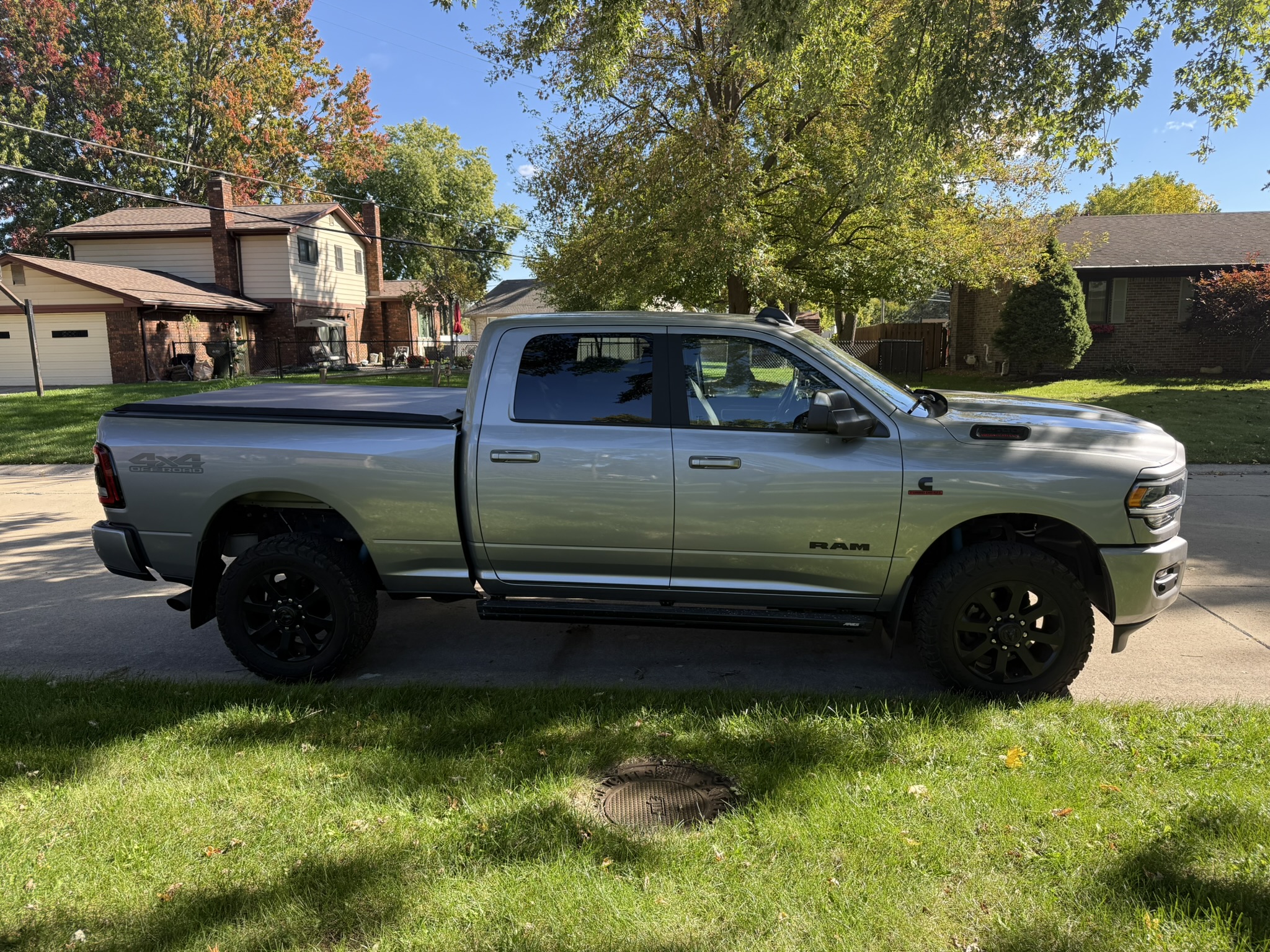Used 2021 RAM 2500 Big Horn w/ Level 2 Equipment Group AWD/4WD image 5