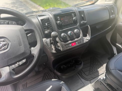 Used 2021 RAM ProMaster 1500 FWD image 12