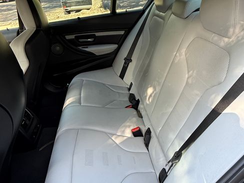 Used 2018 BMW M3 CS RWD image 11