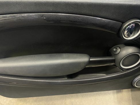 Used 2013 MINI Cooper S image 16