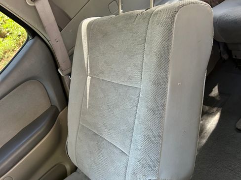 Used 2005 Toyota Sequoia SR5 AWD/4WD image 10