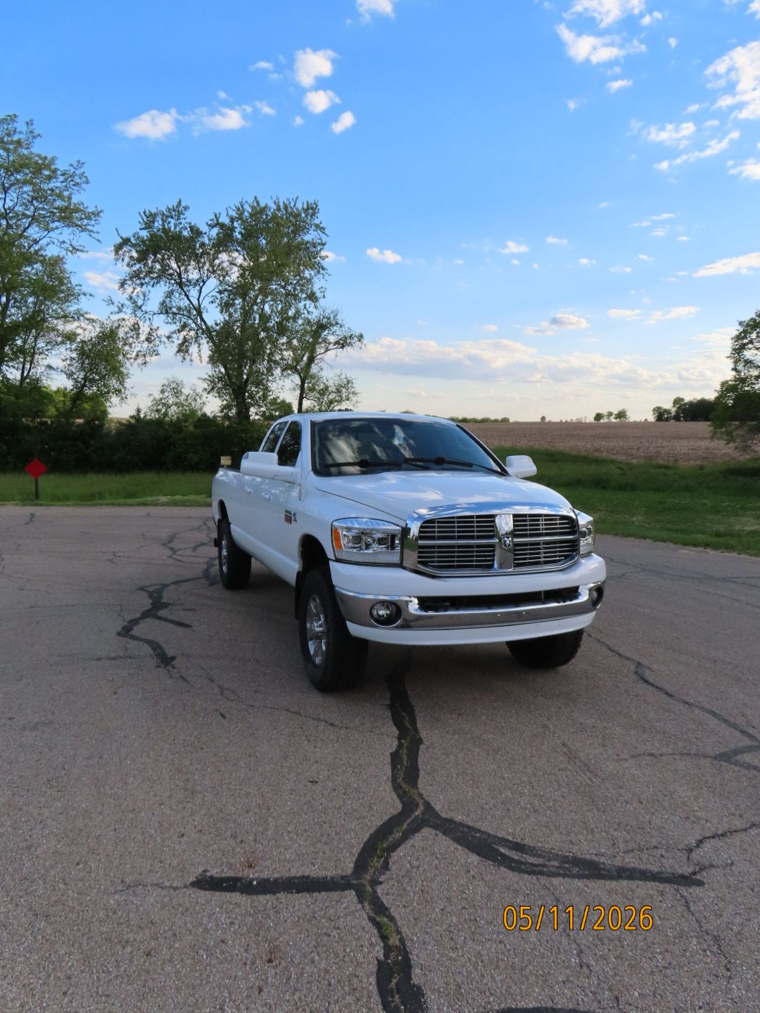 Used 2008 Dodge Ram 2500 Truck SLT w/ Popular Equipment Group AWD/4WD image 2