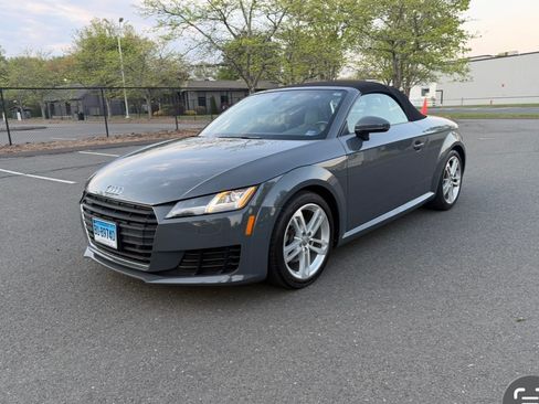 Used 2016 Audi TT 2.0T w/ Technology Package AWD/4WD image 5