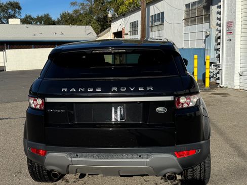 Used 2015 Land Rover Range Rover Evoque Prestige image 10