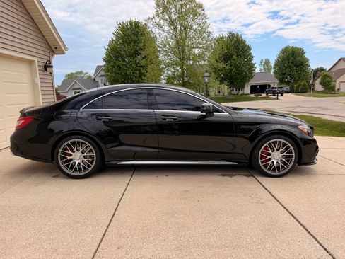Used 2015 Mercedes-Benz CLS 63 AMG S-Model image 2