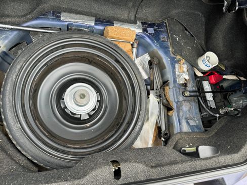 Used 2003 MAZDA MX-5 Miata LS image 12