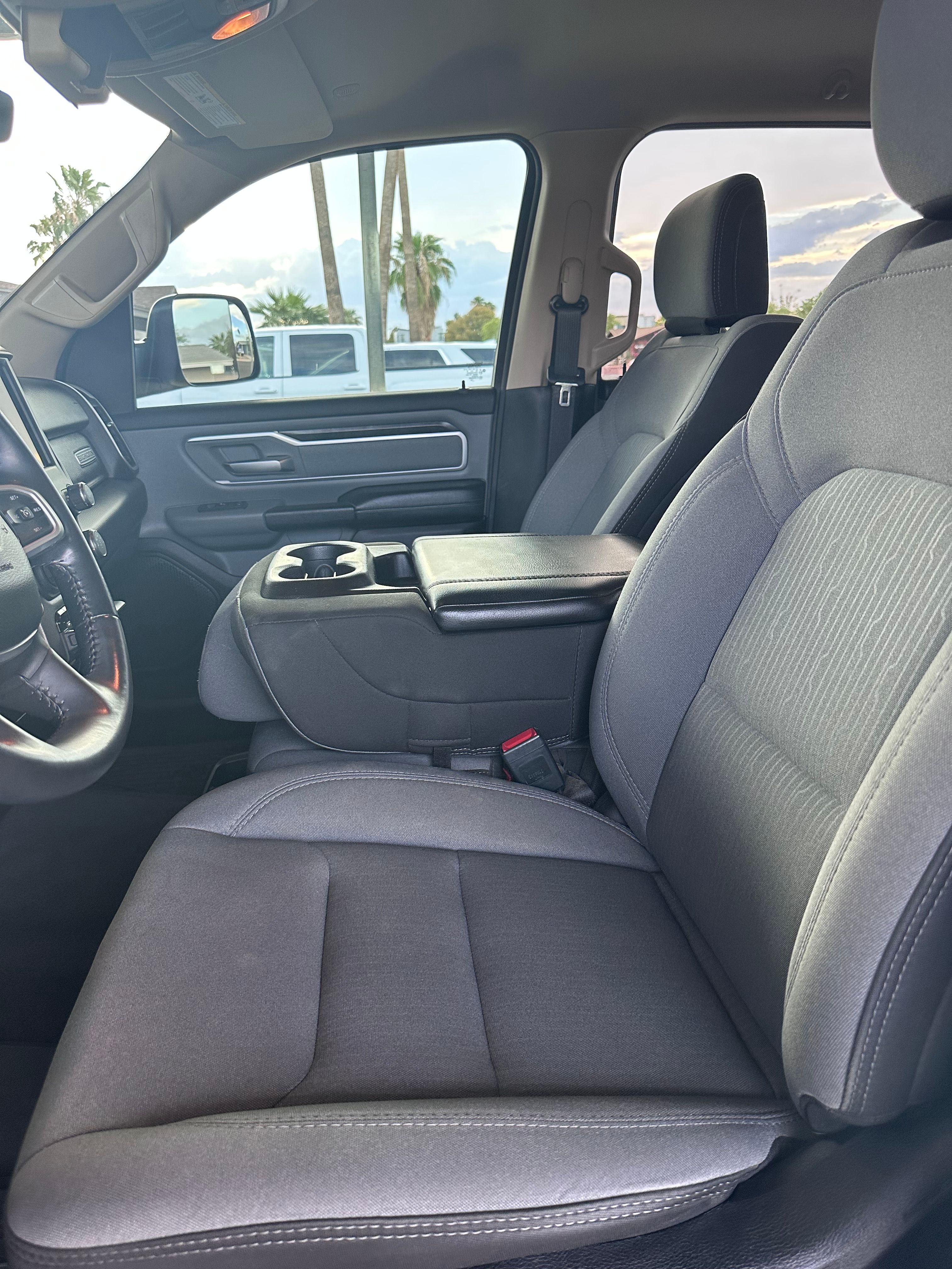 Used 2020 RAM 1500 Big Horn AWD/4WD image 10