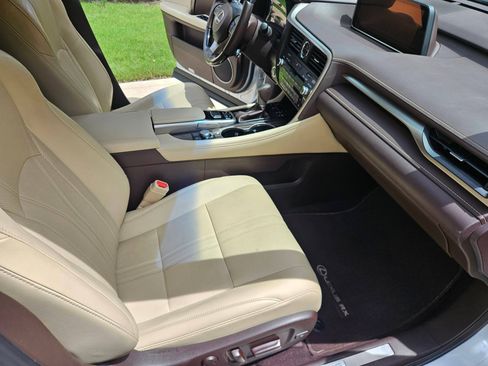 Used 2017 Lexus RX 350 FWD w/ Luxury Package image 10