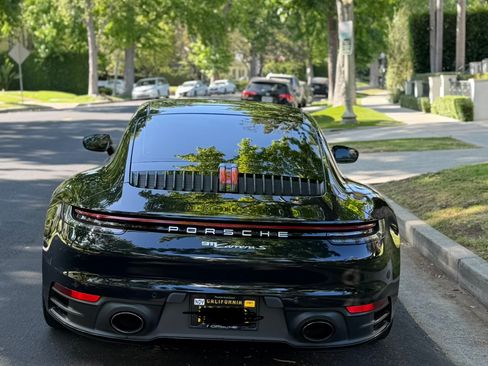 Used 2020 Porsche 911 Carrera S RWD image 6