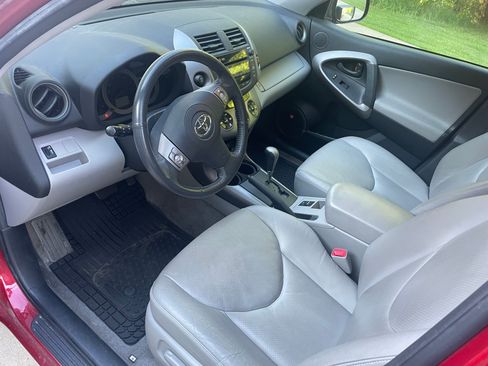 Used 2008 Toyota RAV4 Limited AWD/4WD image 9