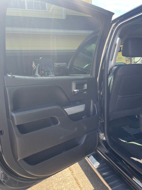 Used 2016 Chevrolet Silverado 3500 LTZ w/ Duramax Plus Package AWD/4WD image 18