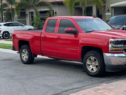Used 2019 Chevrolet Silverado 1500 LT image 5