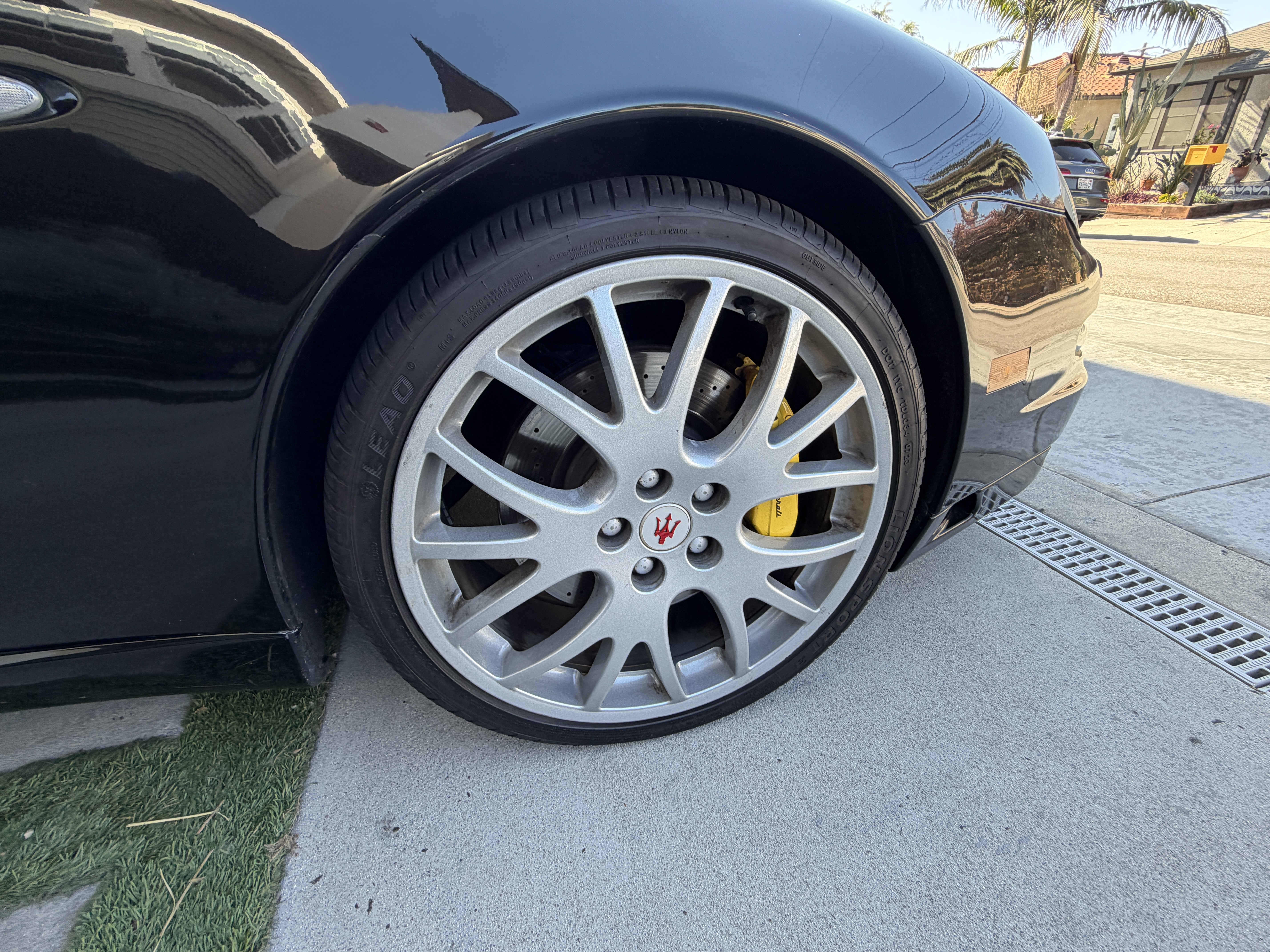 Used 2005 Maserati GranSport Coupe RWD image 24