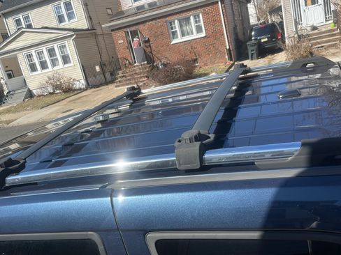 Used 2010 Jeep Grand Cherokee Limited image 1