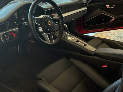 Used 2017 Porsche 911 Carrera image 11