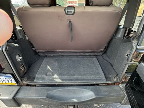 Used 2007 Jeep Wrangler X AWD/4WD image 11