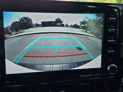 Used 2021 Toyota Corolla XSE image 15