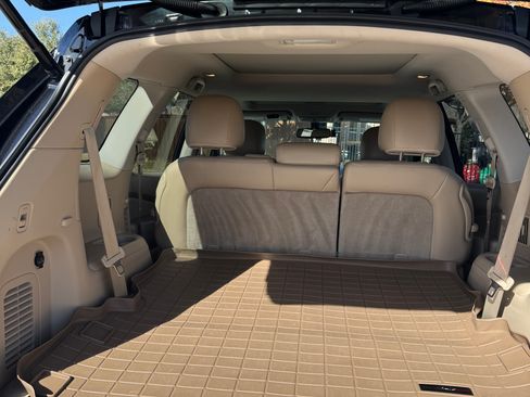 Used 2015 Nissan Pathfinder Platinum image 23