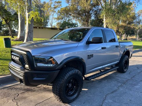 Used 2022 RAM 1500 Classic Warlock w/ Electronics Group image 4