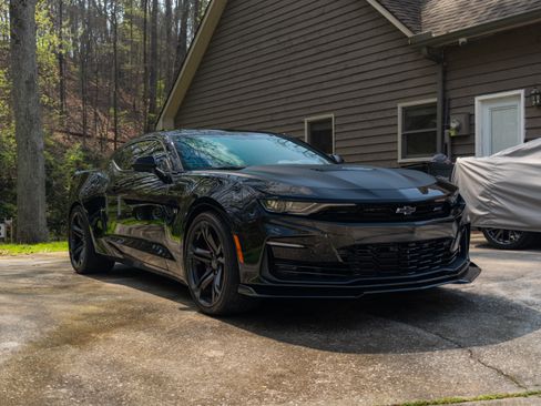 Used 2023 Chevrolet Camaro SS image 10