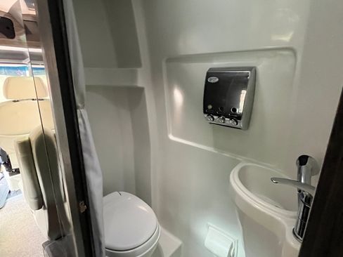 Used 2011 Mercedes-Benz Sprinter 3500 image 10