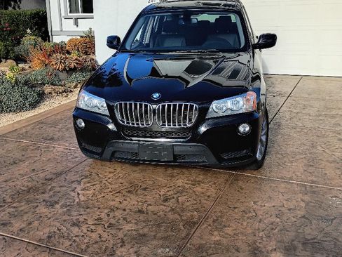 Used 2014 BMW X3 xDrive28i image 2