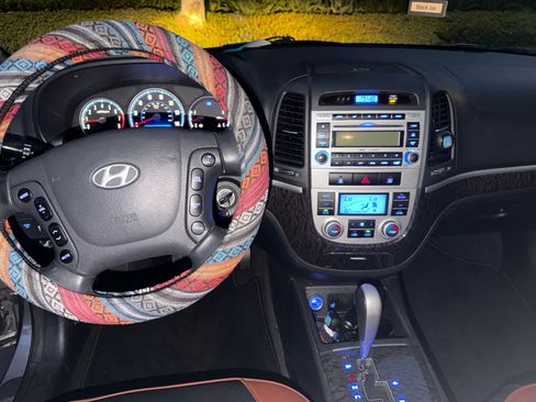 Used 2008 Hyundai Santa Fe Limited FWD image 15