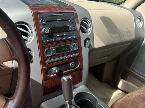 Used 2005 Ford F150 King Ranch AWD/4WD image 20
