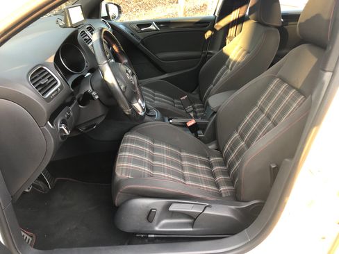 Used 2014 Volkswagen GTI Wolfsburg Edition image 15