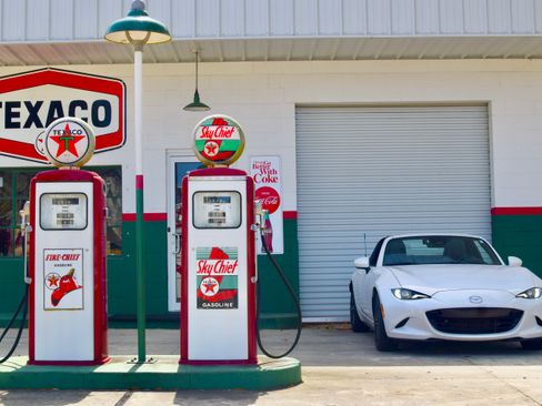 Used 2024 MAZDA MX-5 Miata RF Grand Touring image 7