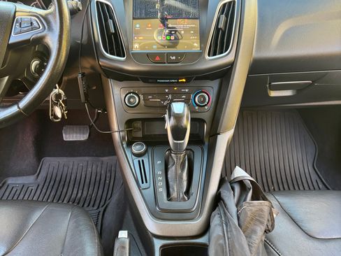 Used 2016 Ford Focus SE image 11