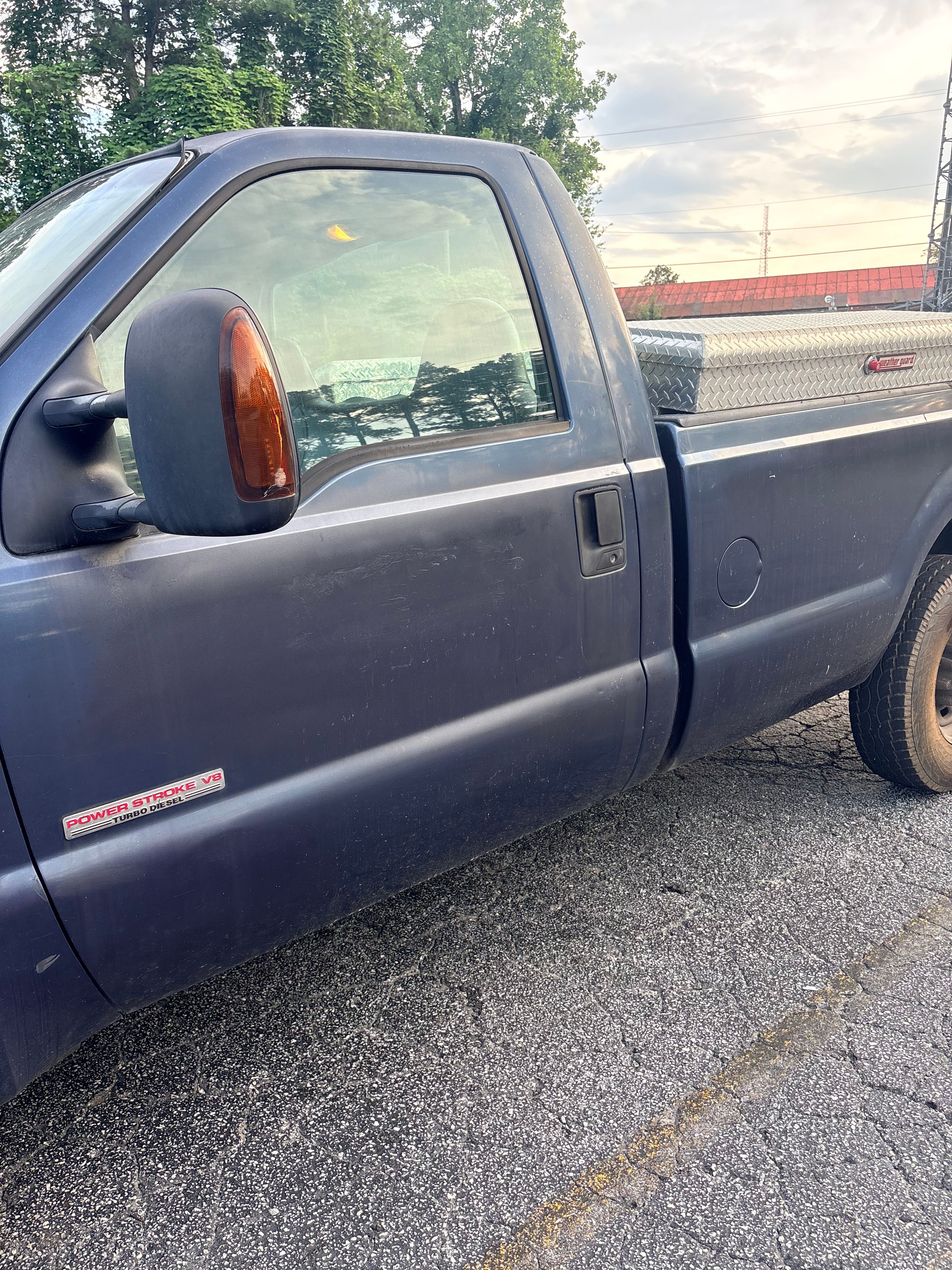 Used 2004 Ford F250 XL RWD image 6
