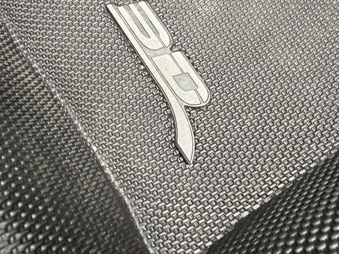 Used 2020 Tesla Model Y Long Range image 9