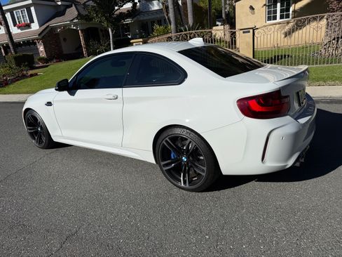Used 2016 BMW M2 image 8
