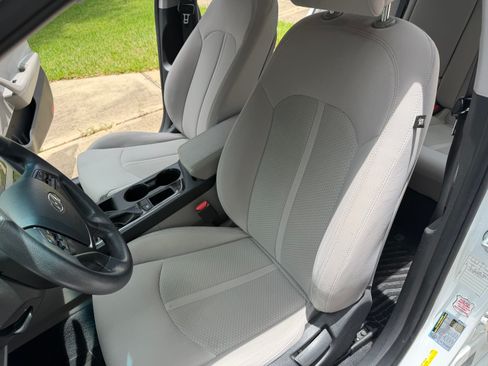 Used 2017 Hyundai Sonata SE FWD image 24