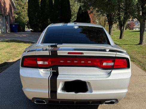 Used 2012 Dodge Charger SXT w/ Rallye Appearance Group image 6
