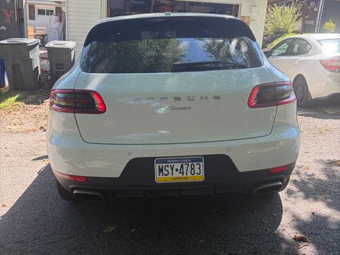 Used 2018 Porsche Macan Sport Edition AWD/4WD image 6