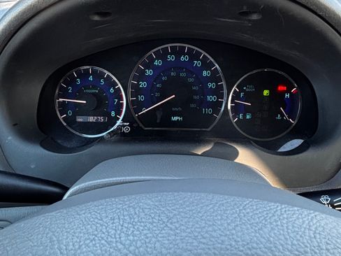 Used 2009 Toyota Sienna LE image 27