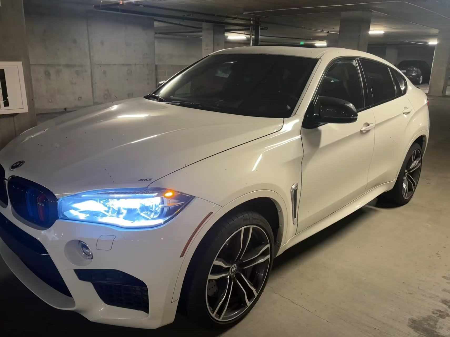 Used 2016 BMW X6 M AWD/4WD image 2