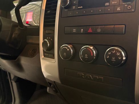 Used 2012 RAM 1500 Big Horn image 10