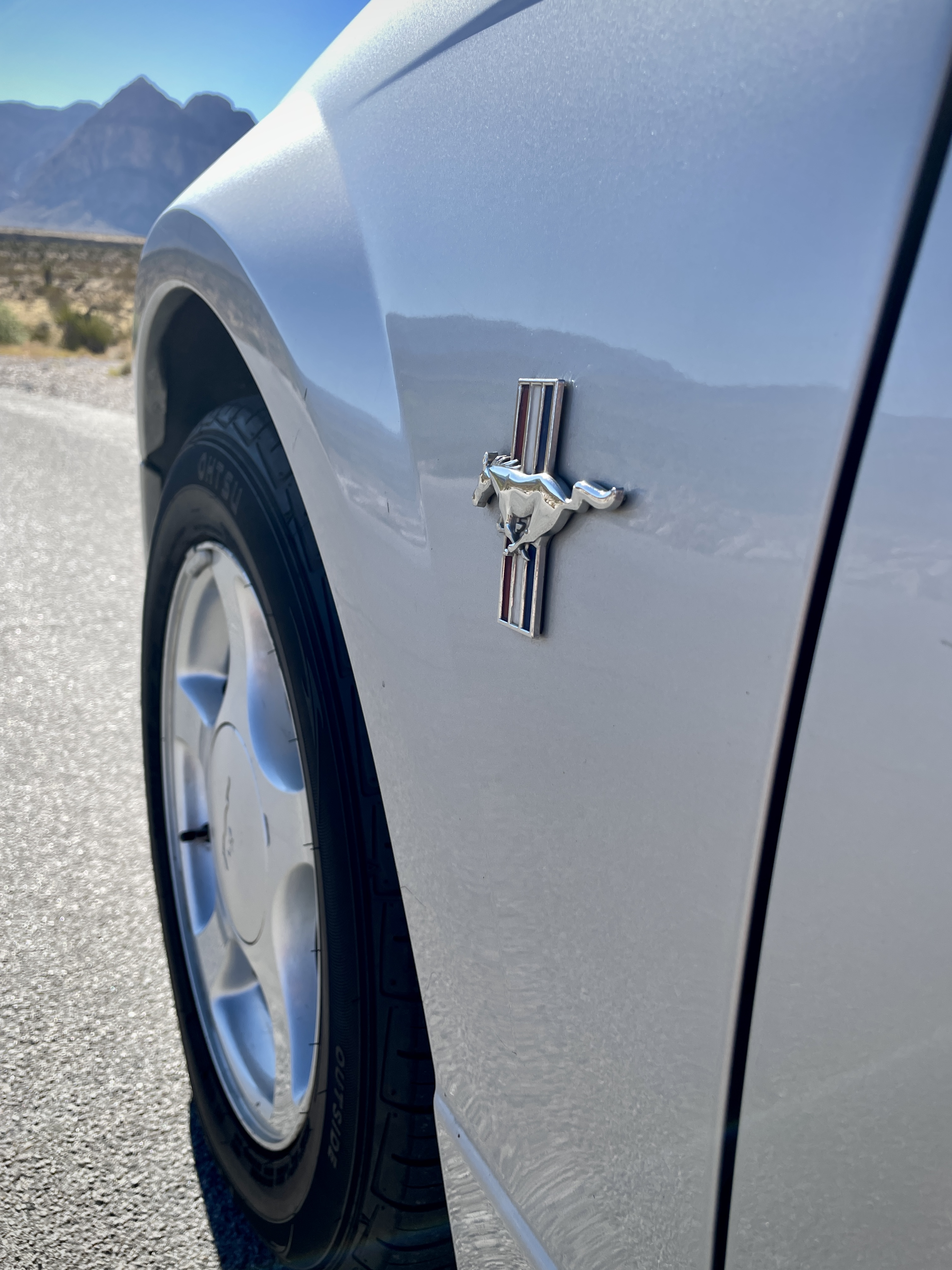 Used 2003 Ford Mustang Coupe RWD image 25