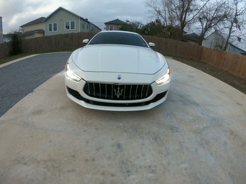 Used 2019 Maserati Ghibli image 27