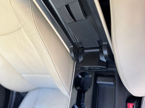 Used 2012 BMW Z4 sDrive28i image 21