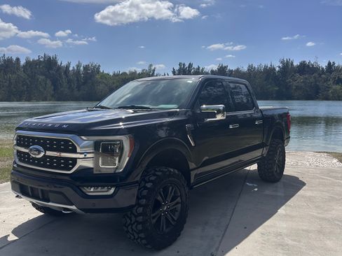 Used 2021 Ford F150 Platinum w/ Equipment Group 701A High image 4