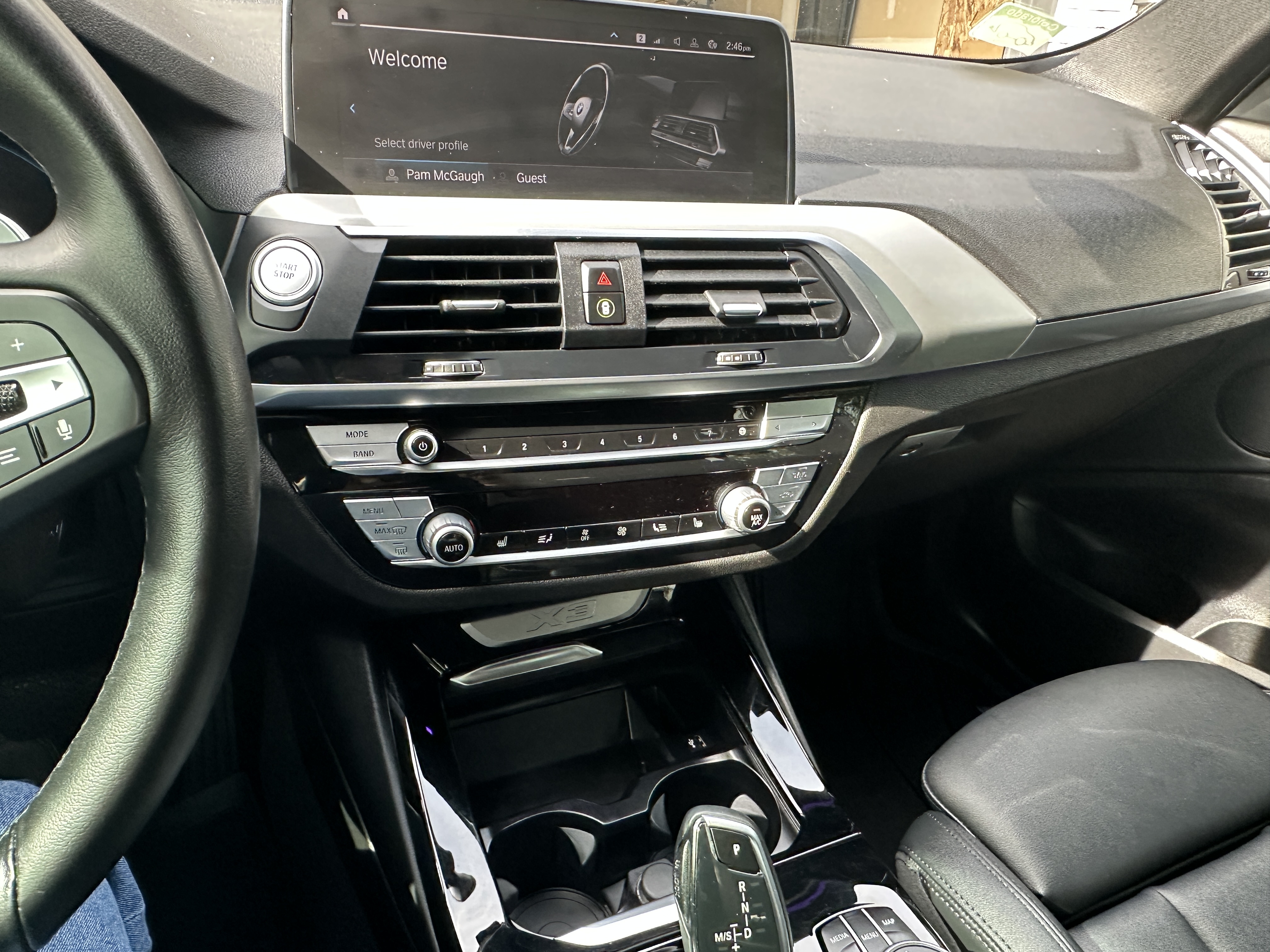 Used 2021 BMW X3 xDrive30e w/ Convenience Package AWD/4WD image 2